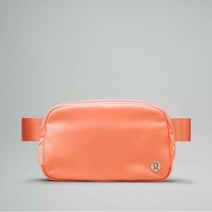 NWT LULULEMON Everywhere Belt Bag 1L color coral kiss